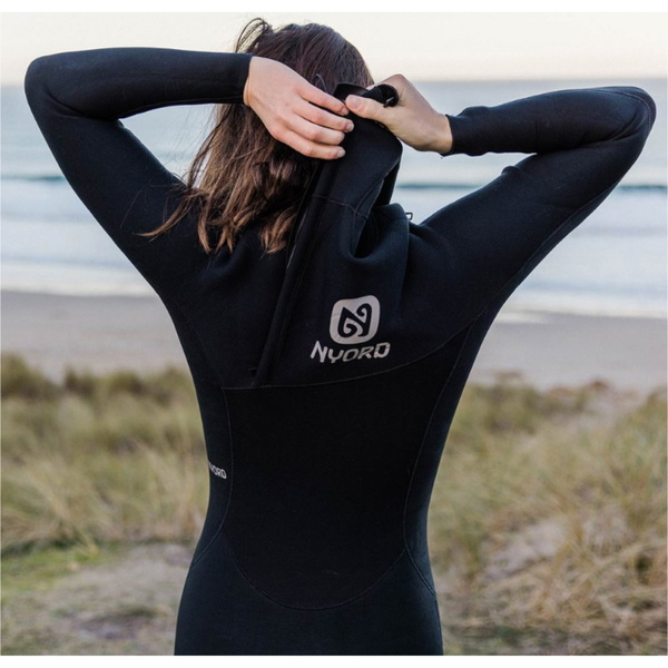 2025 Nyord Womens Furno Warmth 4/3mm Chest Zip GBS Wetsuit FWW43001 - Black